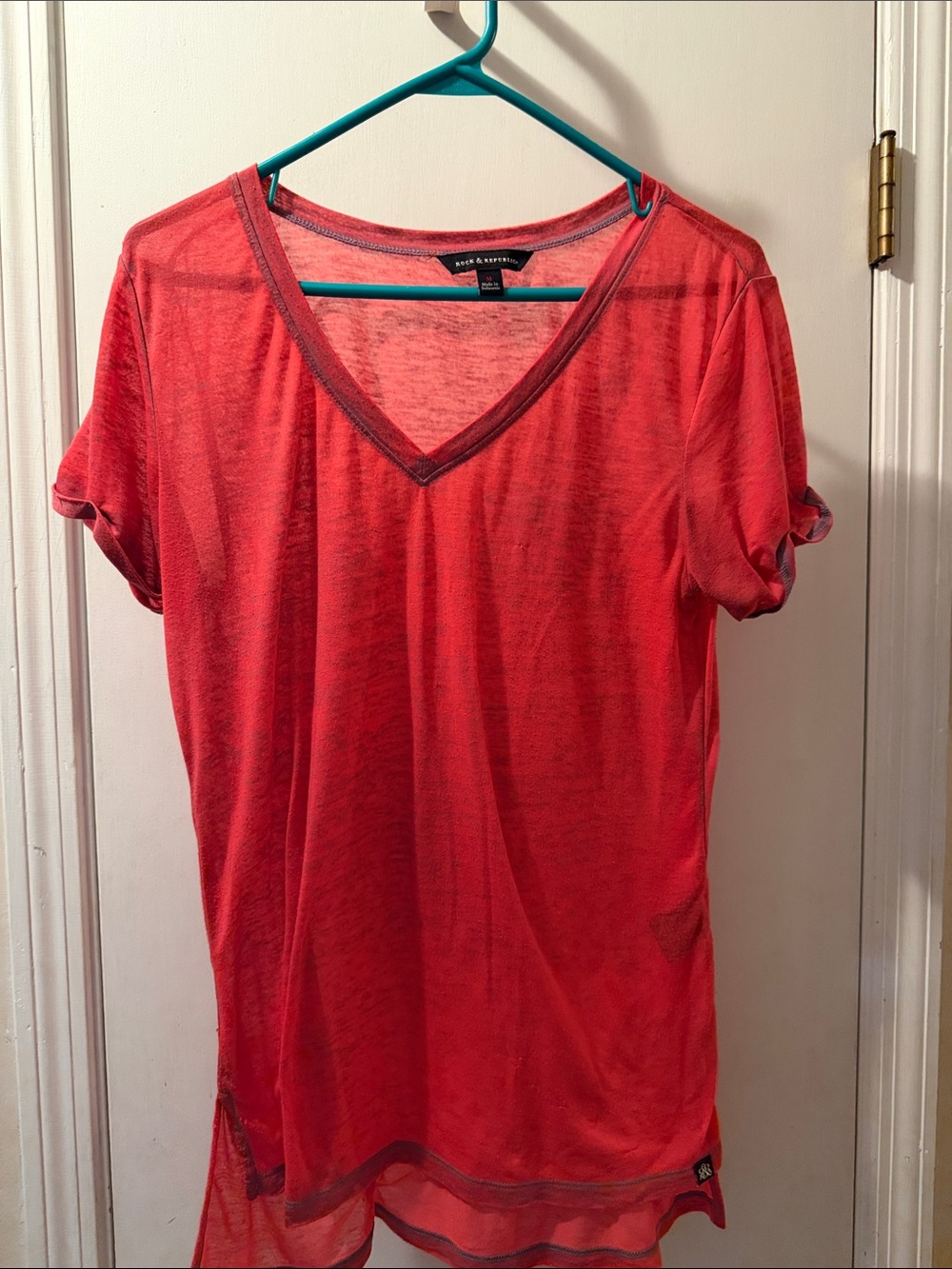 Rock & Republic Coral V-Neck Short Sleeve Tee